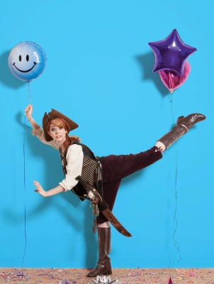 Shatter_Me_Era_-_Set_3_-The_Only_Pirate_At_The_Party__28129.jpg