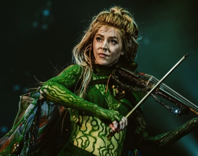 Halestorm_And_Lindsey_Stirling_Perform_At_Budweiser_Stage2025_284229.jpg