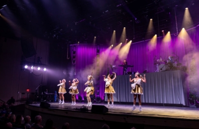 The_Lindsey_Stirling_Christmas_Program_Winter_Tour_2810429.jpg