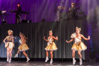 The_Lindsey_Stirling_Christmas_Program_Winter_Tour_2812129.jpg