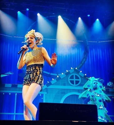 The_Lindsey_Stirling_Christmas_Program_Winter_Tour_287529.jpg