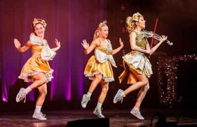 The_Lindsey_Stirling_Christmas_Program_Winter_Tour_289429.jpg