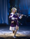 The_Lindsey_Stirling_Christmas_Program_Winter_Tour_281429.jpg