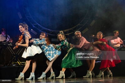Snow_Waltz_Tour_2023_281129.jpg