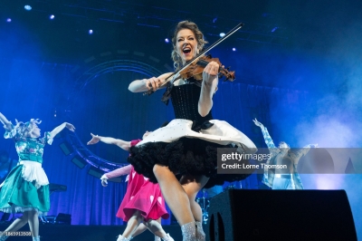 Snow_Waltz_Tour_2023_281729.jpg