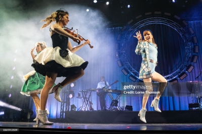 Snow_Waltz_Tour_2023_281829.jpg