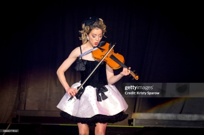 Snow_Waltz_Tour_2023_283829.jpg