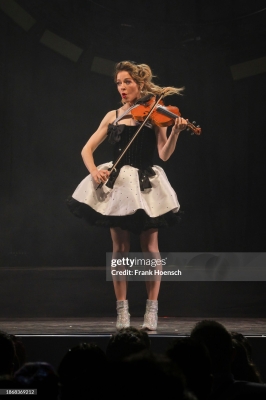 Snow_Waltz_Tour_2023_286429.jpg
