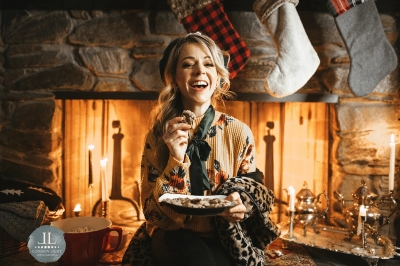 Holidays_Special_Promo_shoot_2_282929.jpg